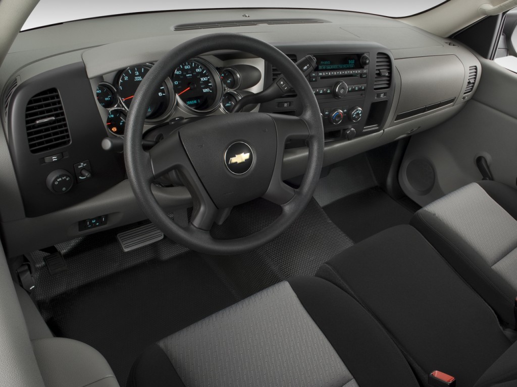Chevrolet Silverado Regular Cab