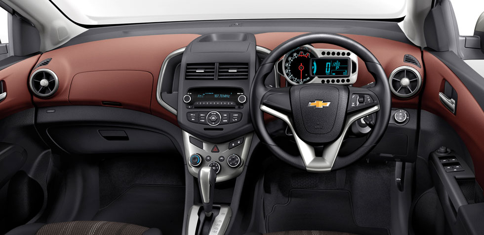Chevrolet Sonic 5 Door