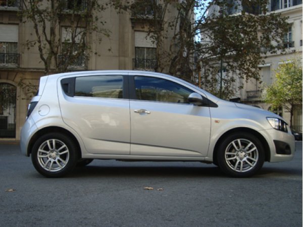 Chevrolet Sonic 5