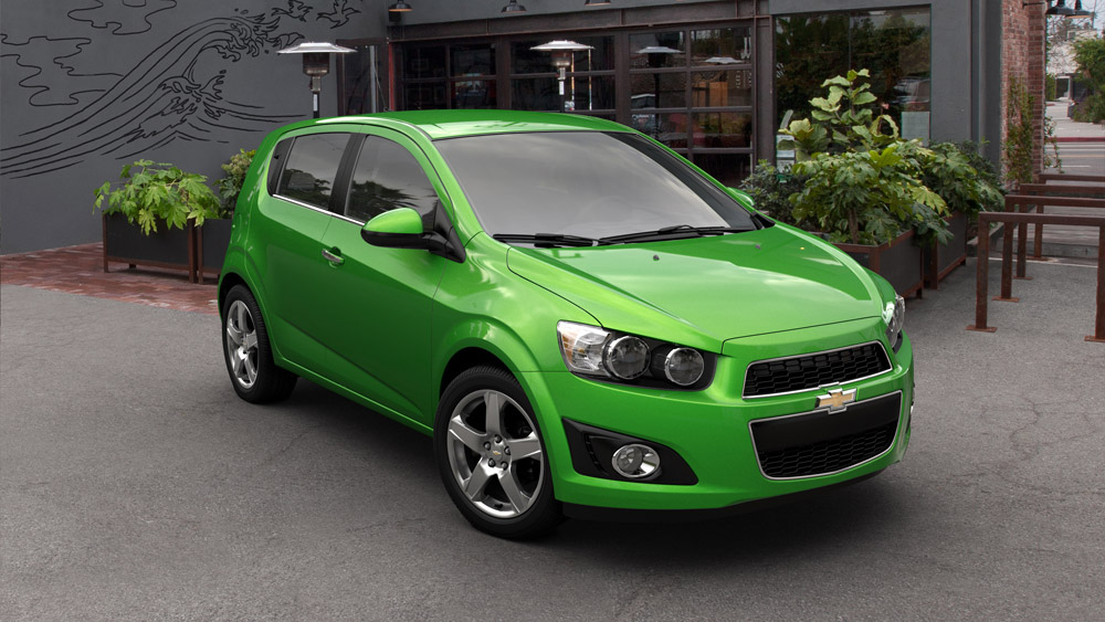 Chevrolet Sonic Dragon Green