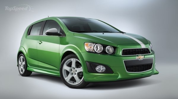Chevrolet Sonic Dragon Green
