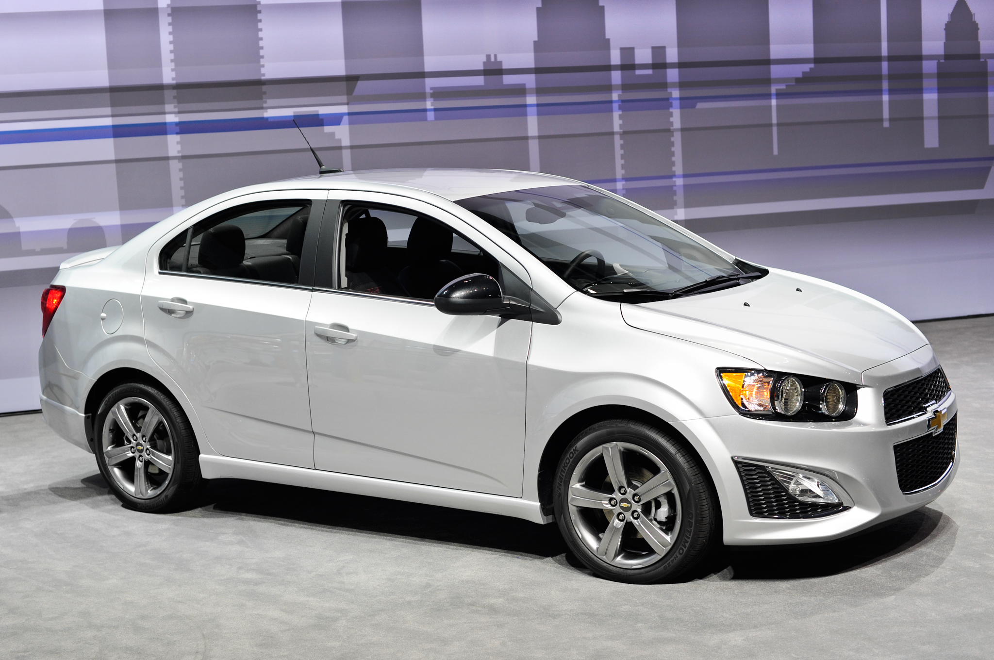 Chevrolet Sonic Dusk