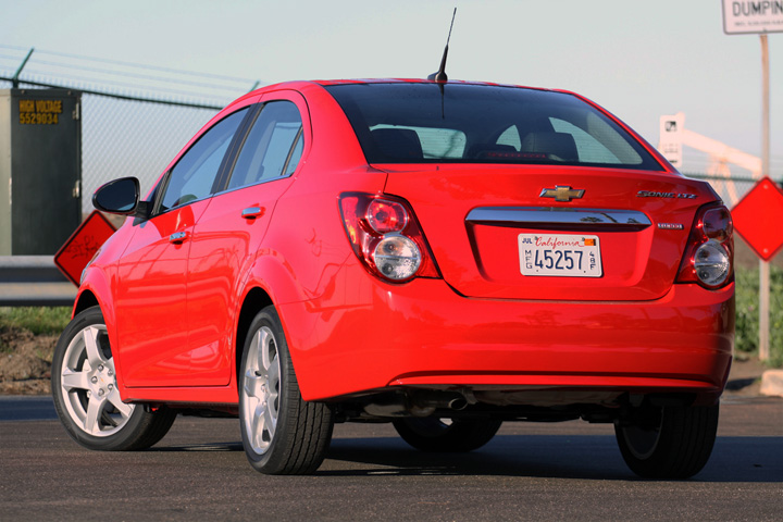 Chevrolet Sonic Lt 2012