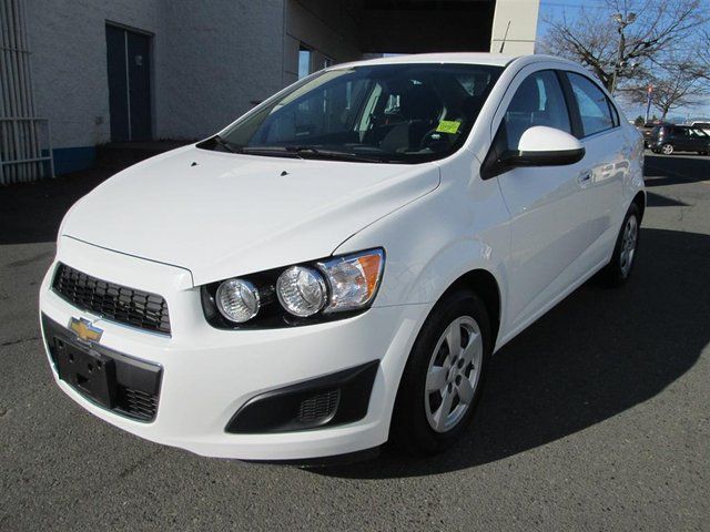 Chevrolet Sonic Lt 2013