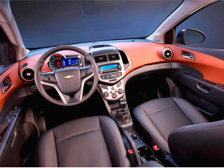 Chevrolet Sonic Orange