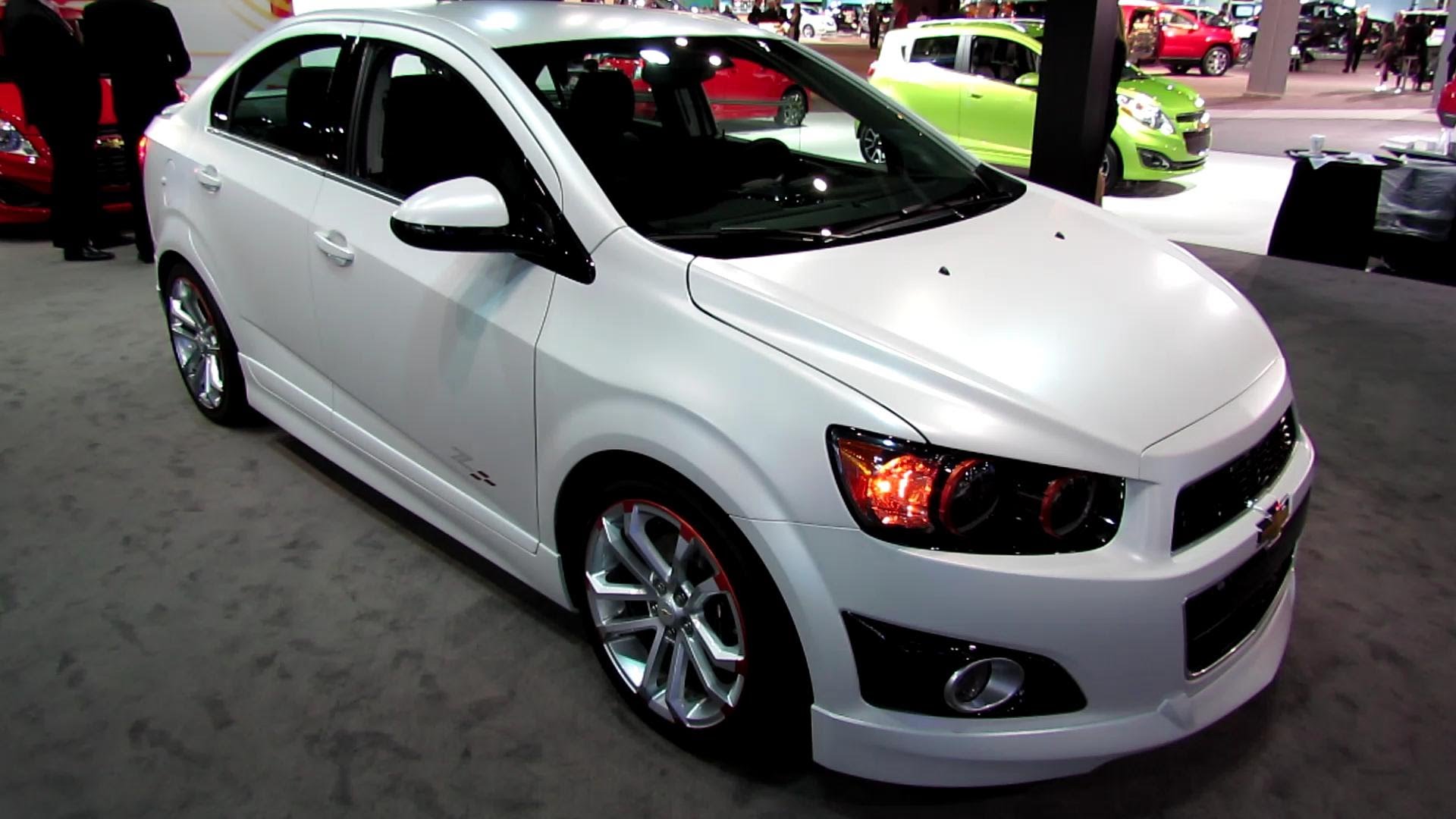 Chevrolet Sonic Turbo 2014
