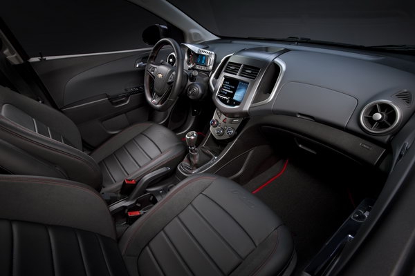 Chevrolet Sonic Turbo 2014