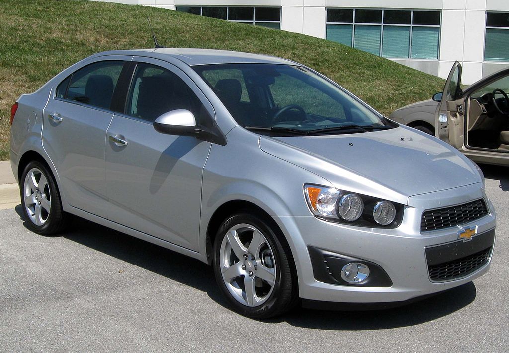 Chevrolet Sonic White