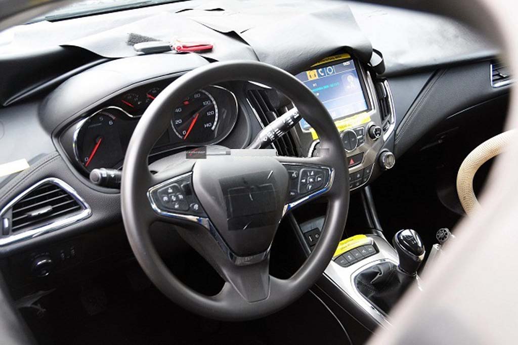 Chevrolet Spark 2015