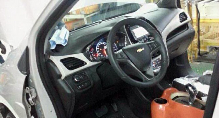 Chevrolet Spark Gt 2016