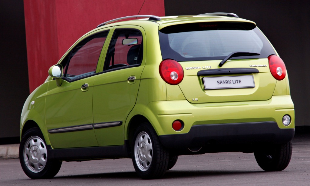 Chevrolet Spark Lite 2015