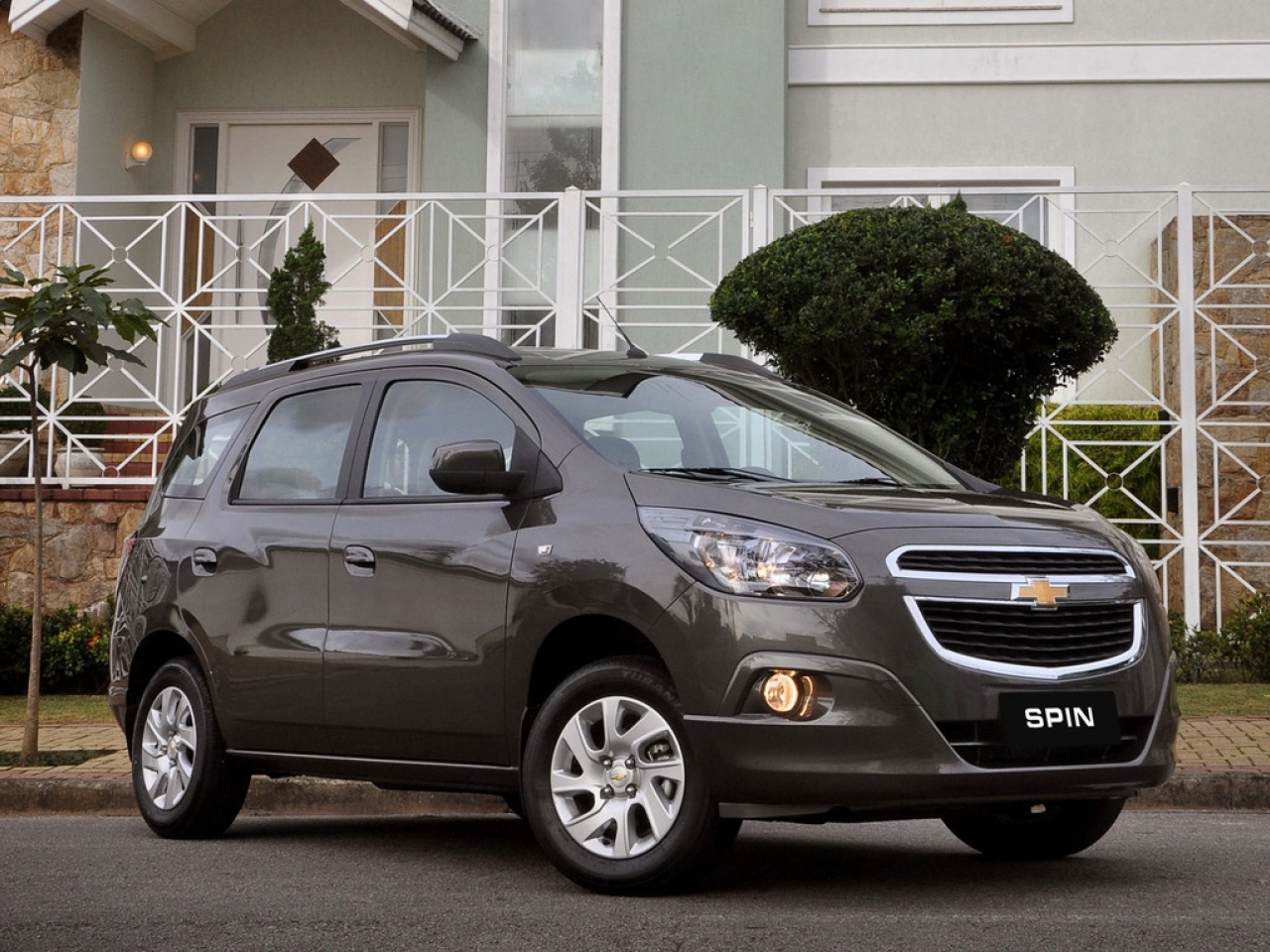 Chevrolet Spin 2015