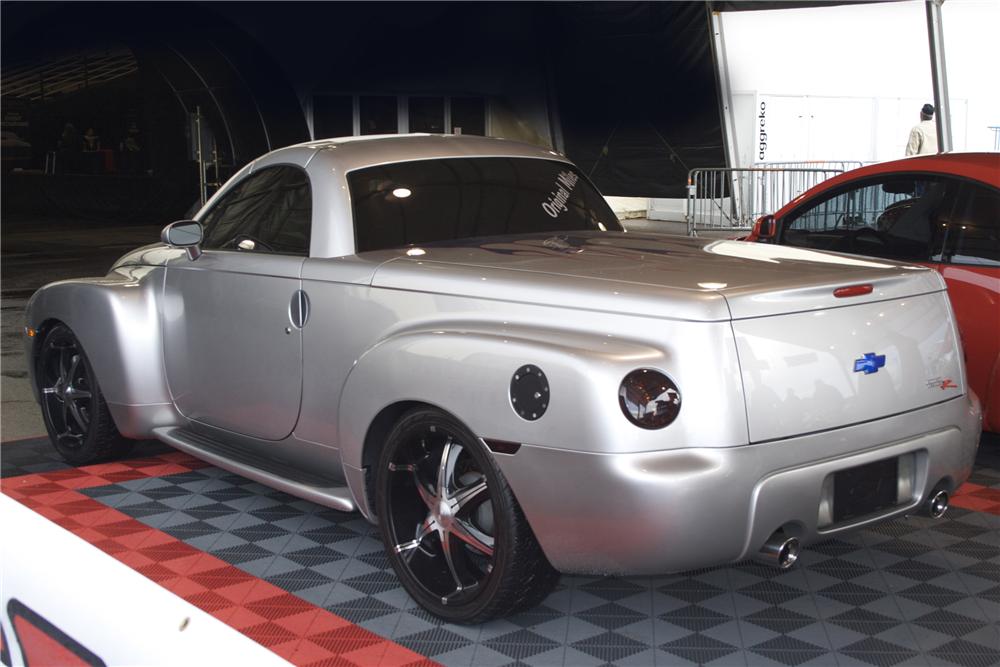 Chevrolet Ssr 2015 Chevrolet Ssr 2015