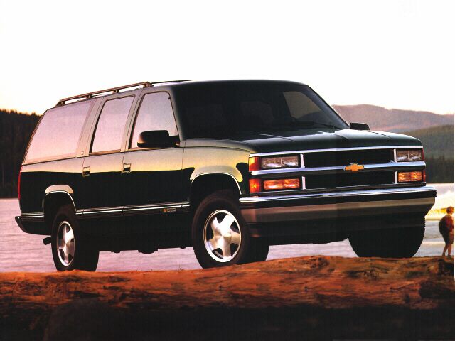Chevrolet Suburban 1500