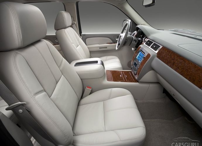 Chevrolet Suburban 2010