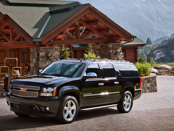 Chevrolet Suburban 2013
