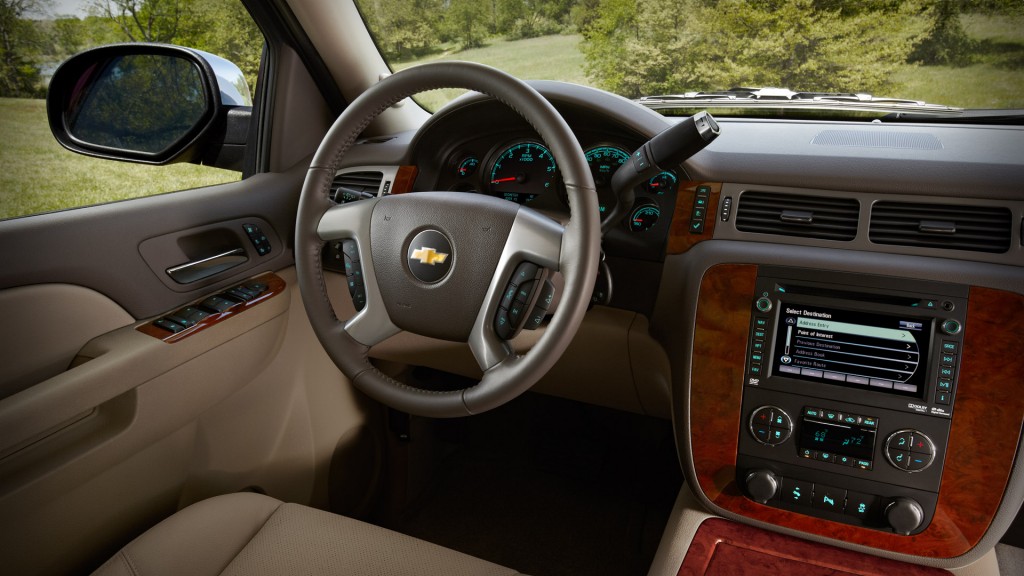 Chevrolet Suburban 2014
