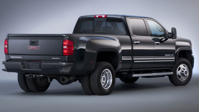 Chevrolet Suburban 3500