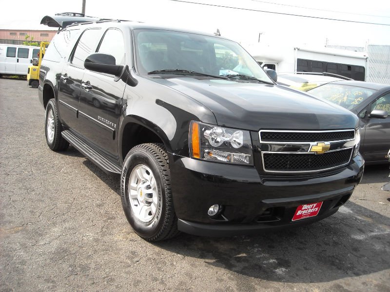 Chevrolet Suburban 4wd