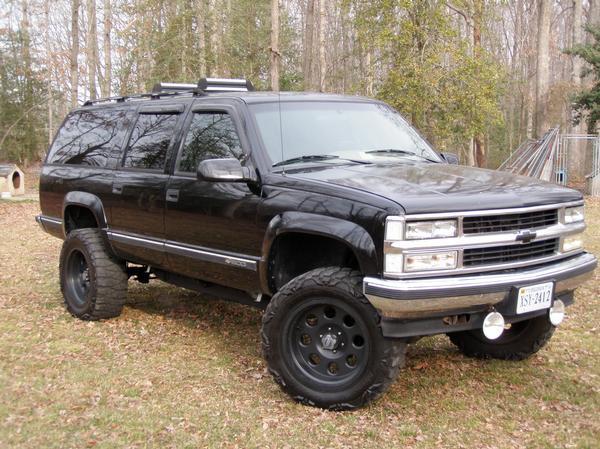Chevrolet Suburban 4x4