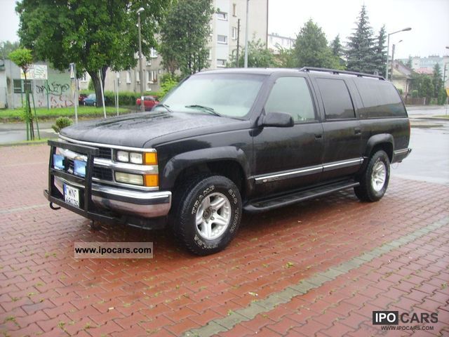 Chevrolet Suburban 5.7