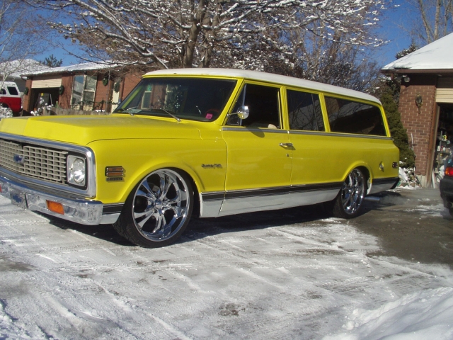 Chevrolet Suburban C10
