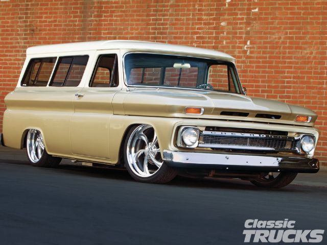 Chevrolet Suburban Classic