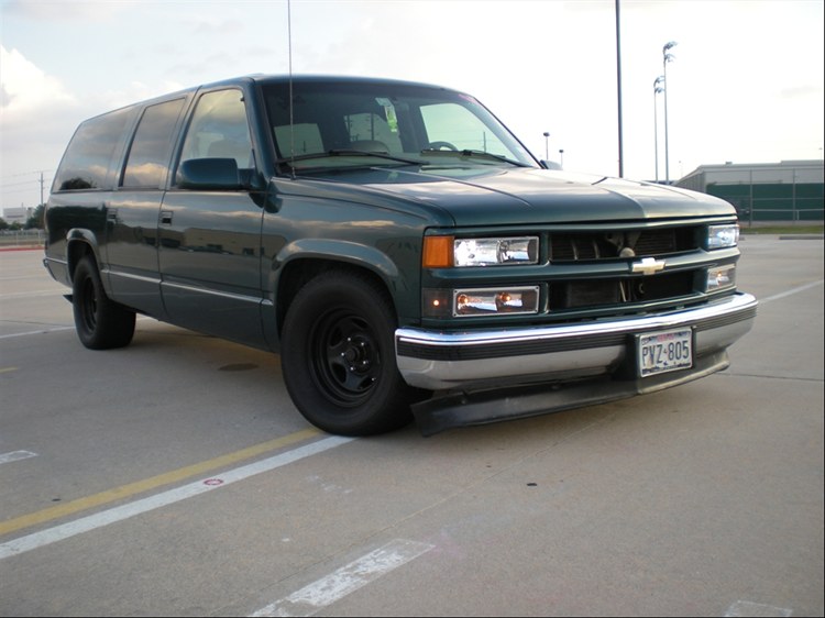 Chevrolet Suburban Custom