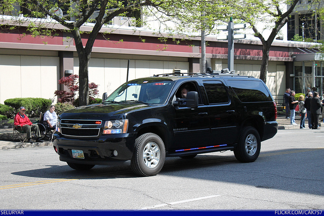 Chevrolet Suburban Fbi