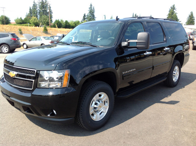 Chevrolet Suburban Lt