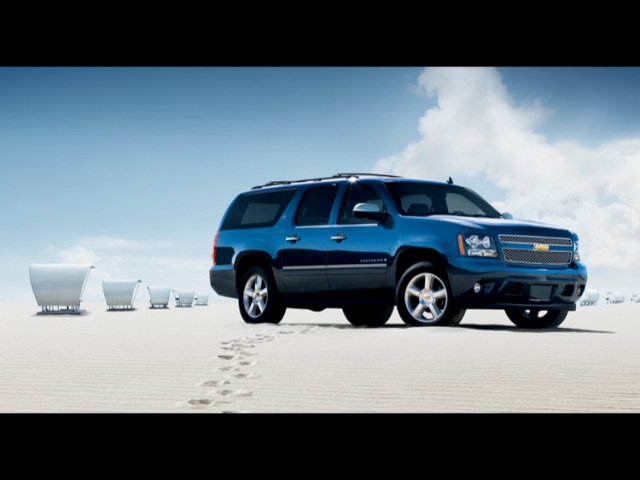 Chevrolet Suburban Lt