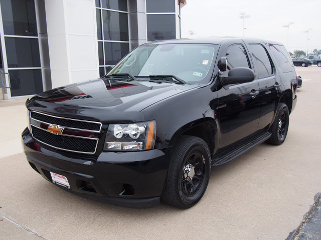 Chevrolet Tahoe Black