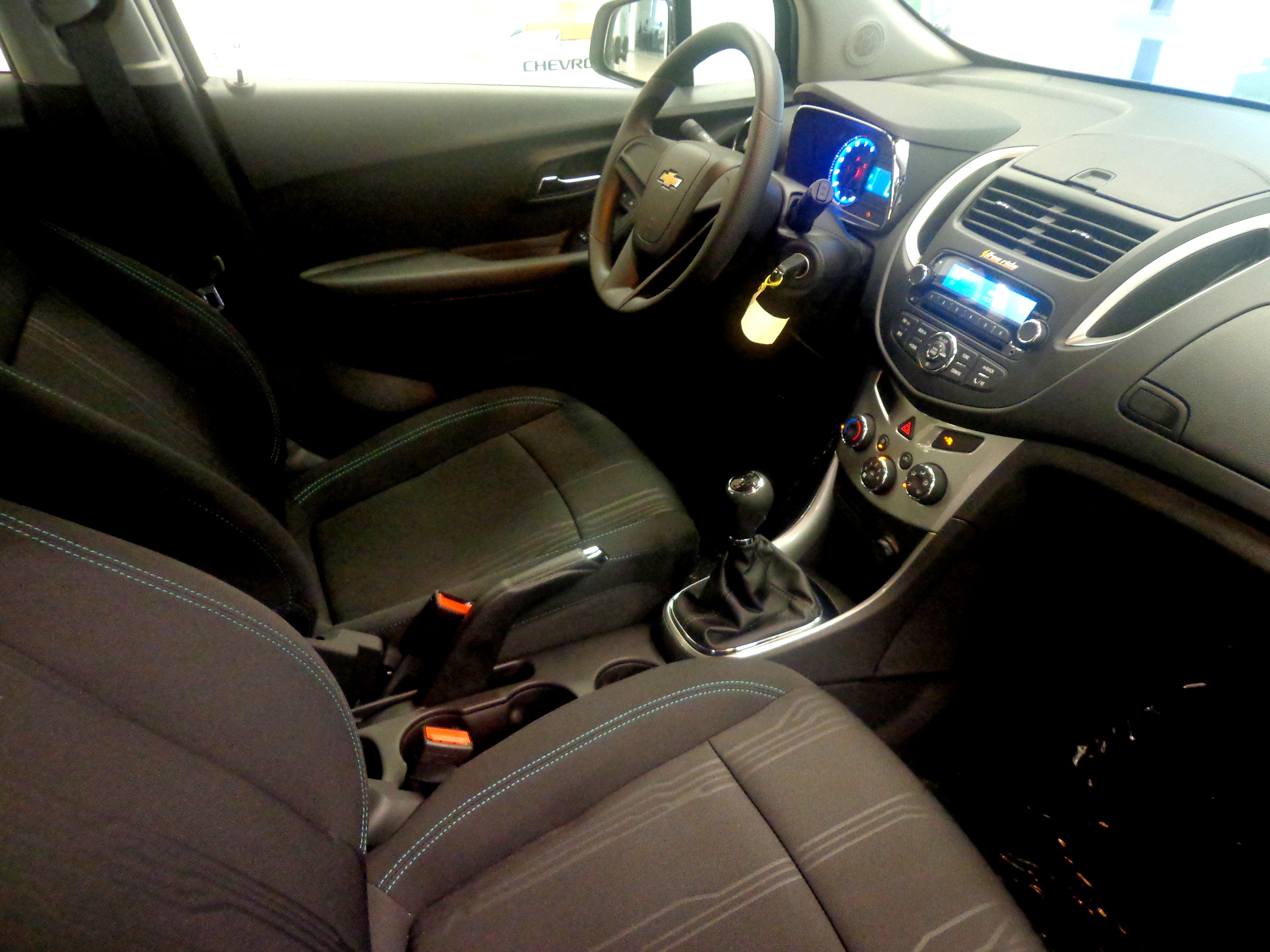Chevrolet Tracker Manual