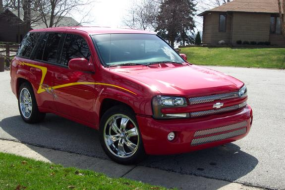 Chevrolet Trailblazer Red
