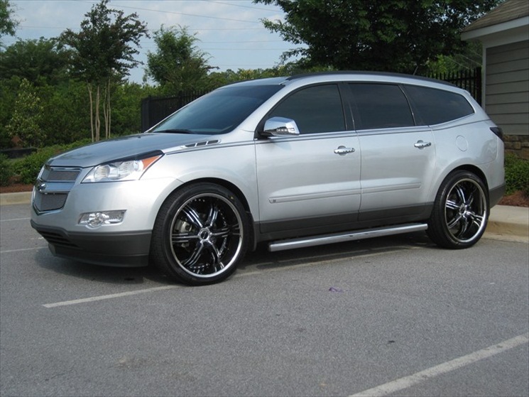 Chevrolet Traverse Custom
