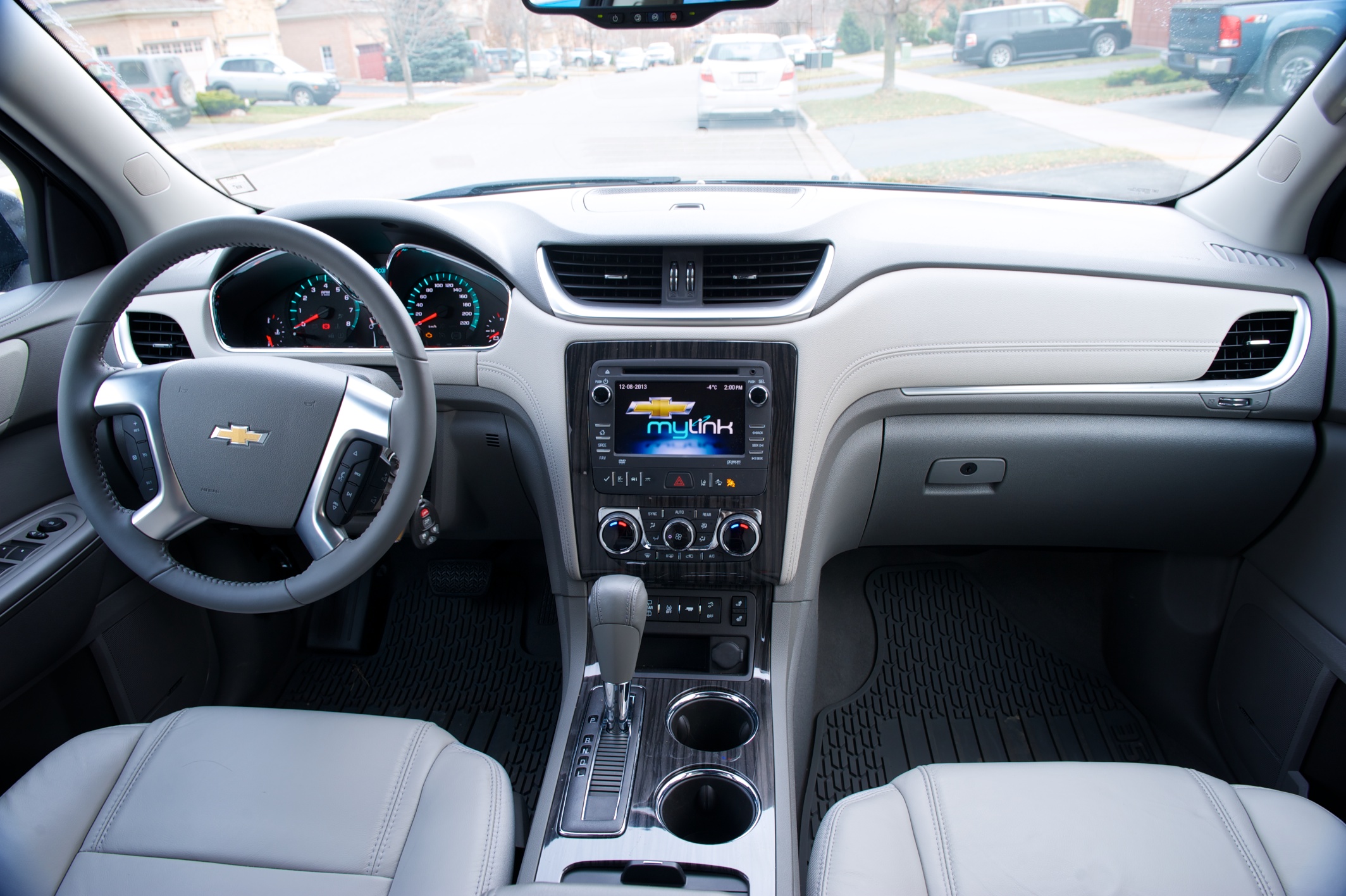 Chevrolet Traverse Lt 2014