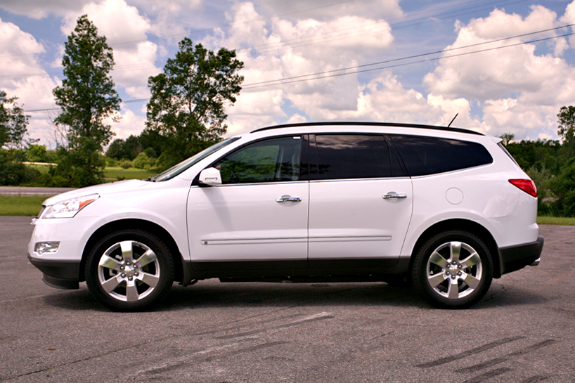 Chevrolet Traverse White