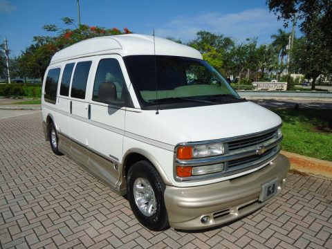 Chevrolet Van 2000