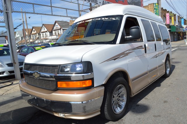 Chevrolet Van 2005