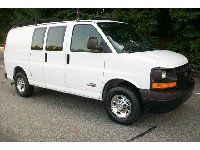 Chevrolet Van 2006
