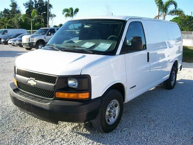 Chevrolet Van 2006