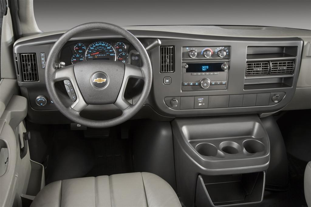 Chevrolet Van 2007