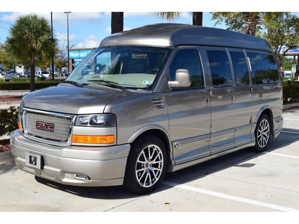Chevrolet Van 2013