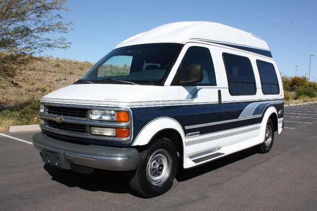 Chevrolet Van Camper