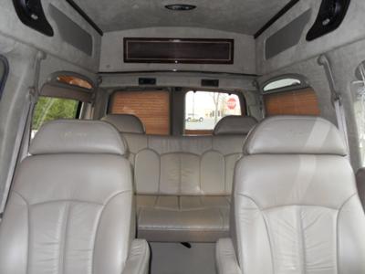 Chevrolet Van Express 2000