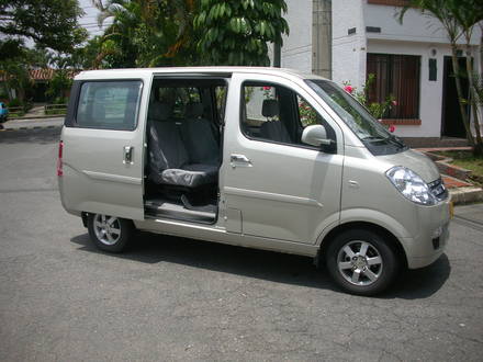 Chevrolet Van N200