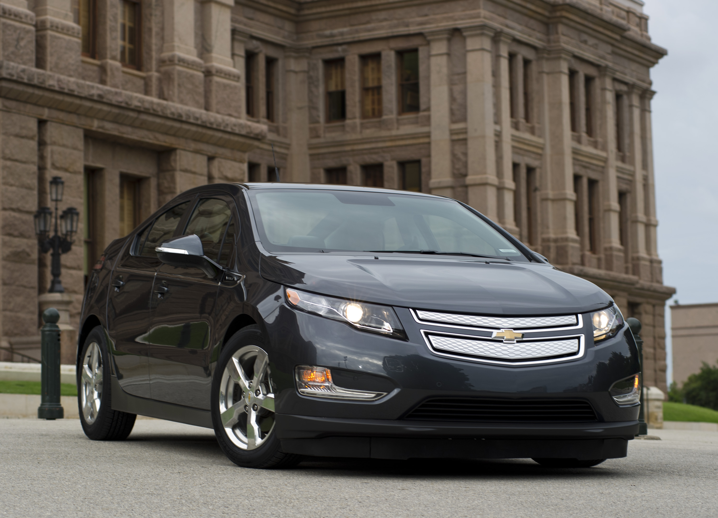 Chevrolet Volt Black