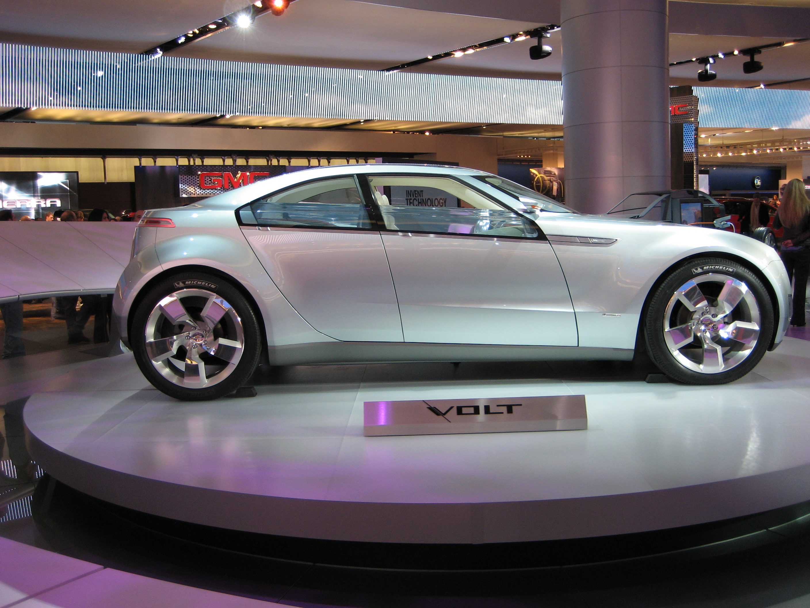 Chevrolet Volt Concept Car