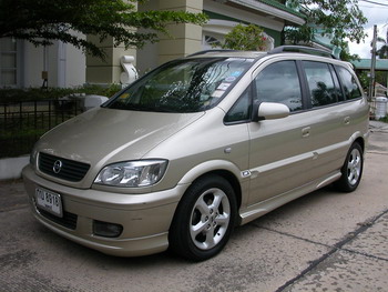 Chevrolet Zafira 2.2 Sport