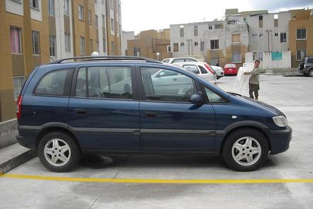 Chevrolet Zafira 2003